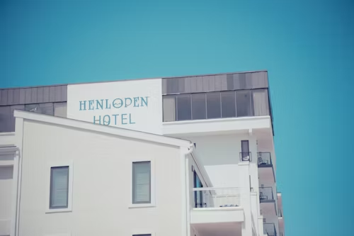 Cost to Open a Hotel Franchise