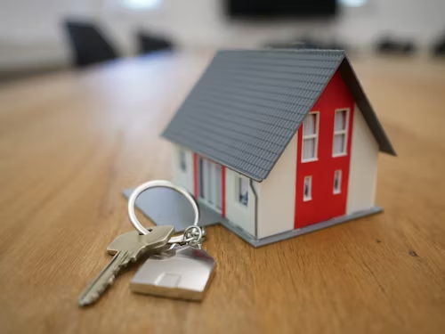Can I Get a Loan on My Mobile Home Title