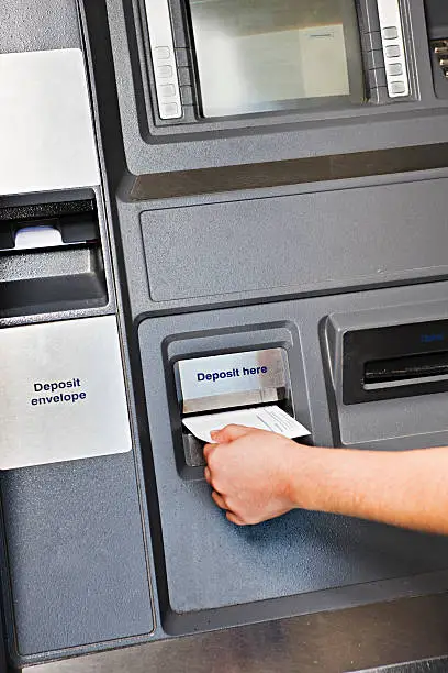 Can I Deposit a Cheque at An ATM
